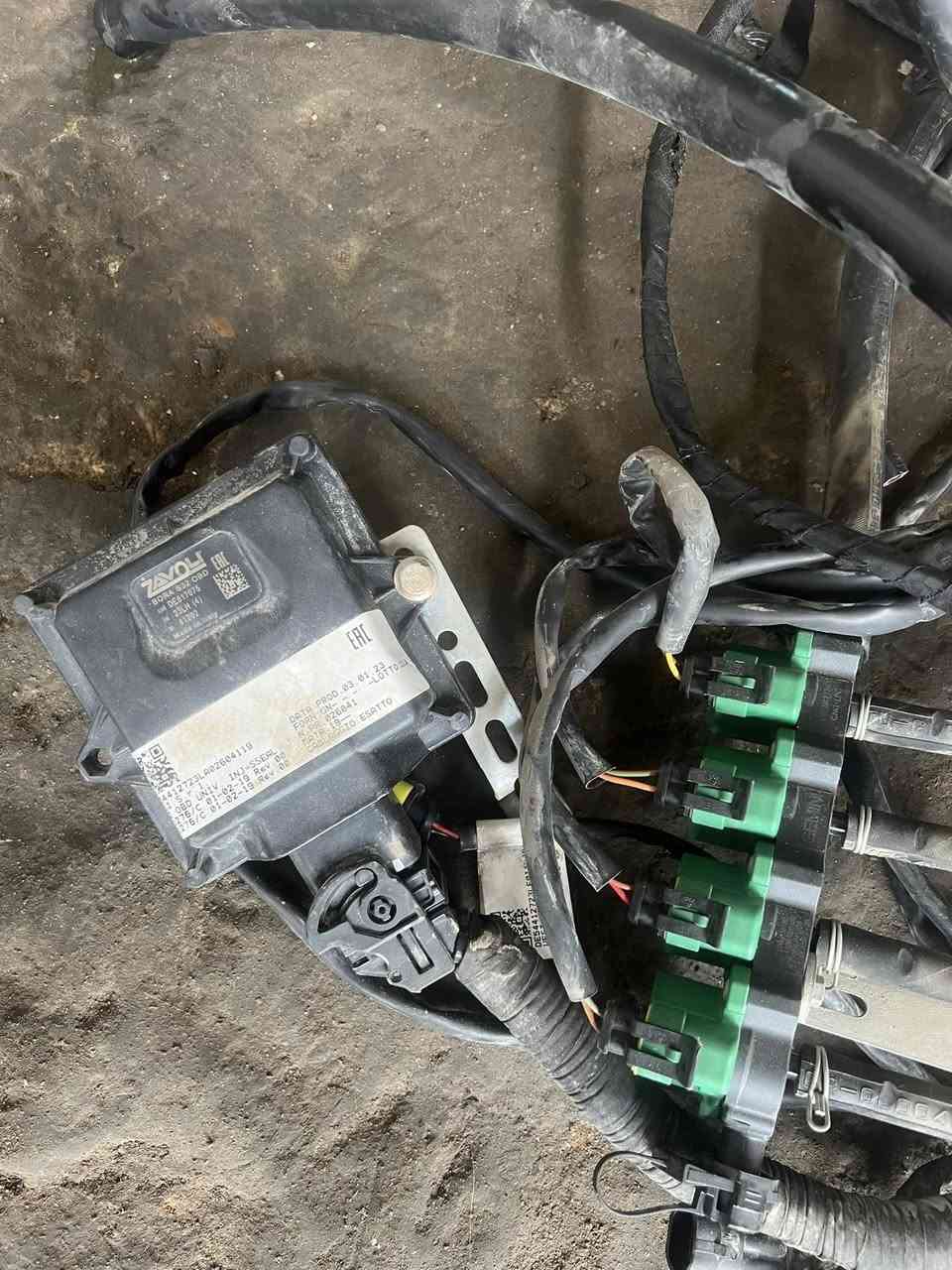 منضومه غاز   (حكوميه )جانت مشدوده ع سيارتي سبورتج  شغاله ١٠٠٪؜ لا خربطه لا برمجه جيب وشد 
المكان الدوره ابودشير 
السعر ٣٠٠ الف 
***********
