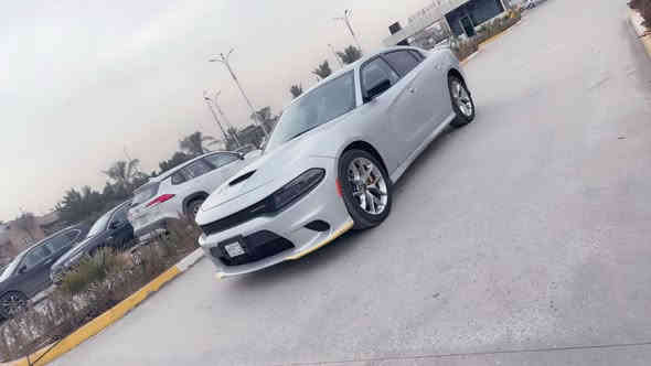 للبيع جارجر 23 جيتي 
ماشيه 9 الاف
رقم بغداد
السياره مغلفه ppf سعره 12 ورقه 
والجام مالتهه عازل حراره 
كشنات جلد وكنتاره 
رادار امامي ماسحات اوتو شاشه كار بلي 
صور الحادث بلمنشور 
السعر 265 $ وبيهه مجال 
مكاني زيونه 
***********
