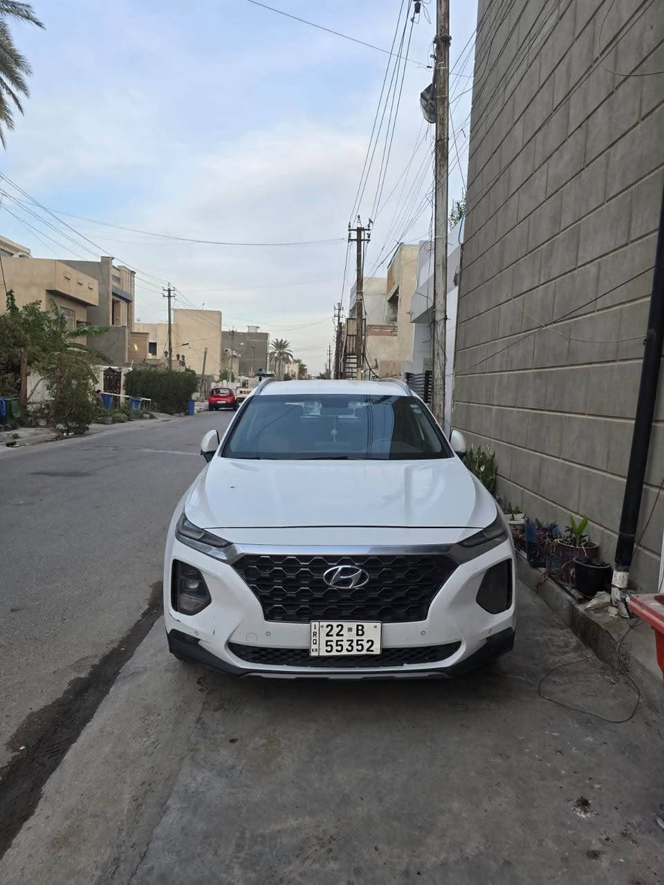 هيونداي سنتافي ٢٠١٩ رقم اربيل جديد 
٧ راكب
 خليجي 
السعر ١٩٥٠٠ دولار
هزة و سنوية جديدة
حساسات امامي و خلفي
شحن وايرلس
كاميرا و شاشة و كار بلي
ويل ١٩
مكينه و كير مكفولة
المكان بغداد حي الجامعة باسمنه 
شرط التحويل

*********** بغداد, العراق
