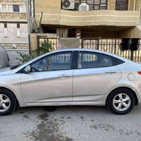 اكسنت موديل 2013 خليجي حجم المحرك 1600   رقم بغداد انكليزي السيارة بسم...