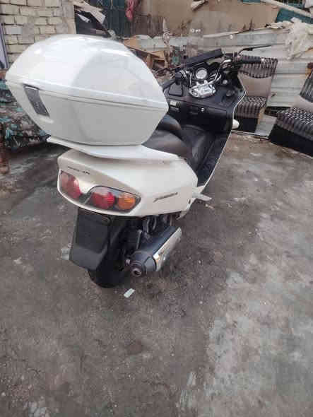 السلام عليكم فورزه سويج صفر سته دراجه مكفوله كفاله تراي وين ميعجبك كامله مابيها نقص السعر مليون وميه مكان بغداد حي العامل ***********
