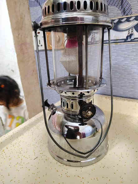 لوكس نفطي قديم
نظافة ٩٥ بالمية
ماعرف اشغلة
السعر ٣٥ الف
بغداد البلديات ***********
ماعندي توصيل
