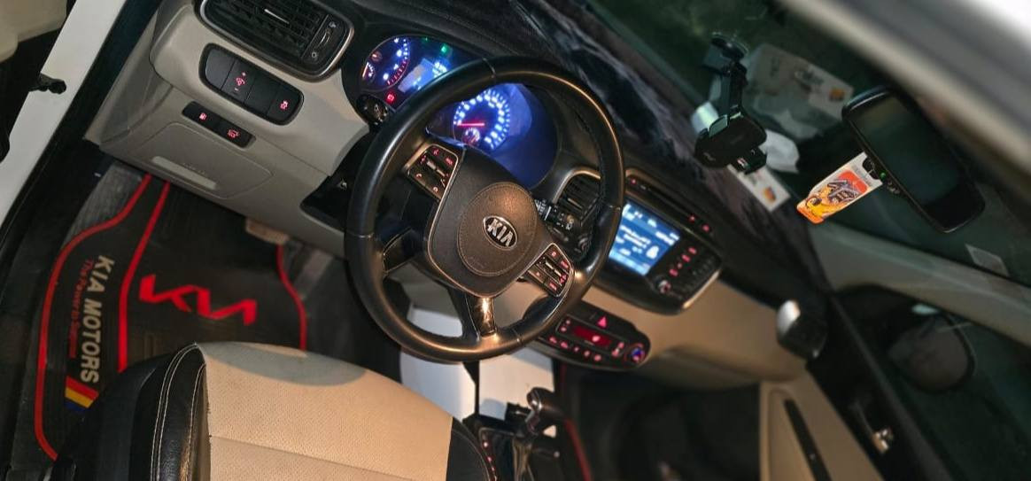 سورنتو موديل 2018 خليجي 
1 - السيارة بأسمي
2 - شكل2020  .
3 - ( خـليـجـي )  شركه دوليه . .
4 - رقم بغداد ارقام جديده  .
5- هزه جديده 
6- بصمه 
7- باب خلفي كهرباء
8 - نضام بريك ابي اس 
9- لدات اماميه خلفيه
10 - لايت زنون
 11- كامره اصليه دواره 
12- حساس امامي خلفي اصلي ..
13 - كشن كهرباء +جلد  لونين . 
14-  3قطع تبريد .
15 - شاشه اصليه كار بلي .
16- سبعه راكب .
17- بصمه تشغيل وابواب  .
18- 6 سلندر  م3500  مامفتوح بلادي .
19 - 8كير مامفتوح بلادي   . 
20 - ترحيب  .
21- جنطه كهربائية ذكيه 
22 - كاميره دوارة  .    
23- مري شفط .
24-  اشاره بالمري .
25- برادات بلاديه .
26 -شاشه كبيرة .
27- اربع انظمه قياده  Sport  eco cimfort   smart  .
28- كشافات ضباب رباعي .
29 - علامة بالدواسه .
30- السياره جديده مكفوله من الصبغ والبارد 
31_تخم تاير 
 32 -السياره ماشيه 70 الف .
سيارة جديده جدا سعرها معقول بلعافيه ع الياخذها 

مكان السيارة بغداد
رقم صاحب السيارة 
***********

السعر :: اطلبه بالتعليقات يصلك خاص 📩

#ادارة_الصفحه ⚡

ملاحظه / 🔴
مدير الصفحه غير مسؤول عن بيع وشراء واصوليات السياره نحن صفحه لعرض السيارات فقط.
