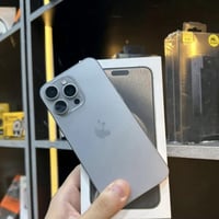 15 برو ماكس لون تيتانيوم رصاصي   ذاكره 512 بطاريه 90 دبل خط شرط النظاف...