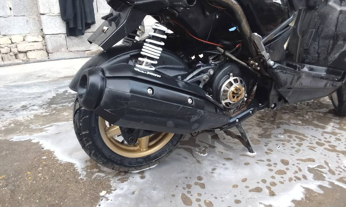 سلام عليكم دراجة سكنس جبلي علة كفالة بيهة قبق انسي واي يدات انسي واي قبق فلاوين انسي  وسلف هم الباقي كلة بلاد دراجة كامل مكملة نكرة كهربائيّ كلة شغل الدراجة بلادية من الطول للطول شرط الكفالة للبيع مكاني بغداد الشعلة رايدهة اب 600وبيهة مجال قليل شراي اتصل ***********
