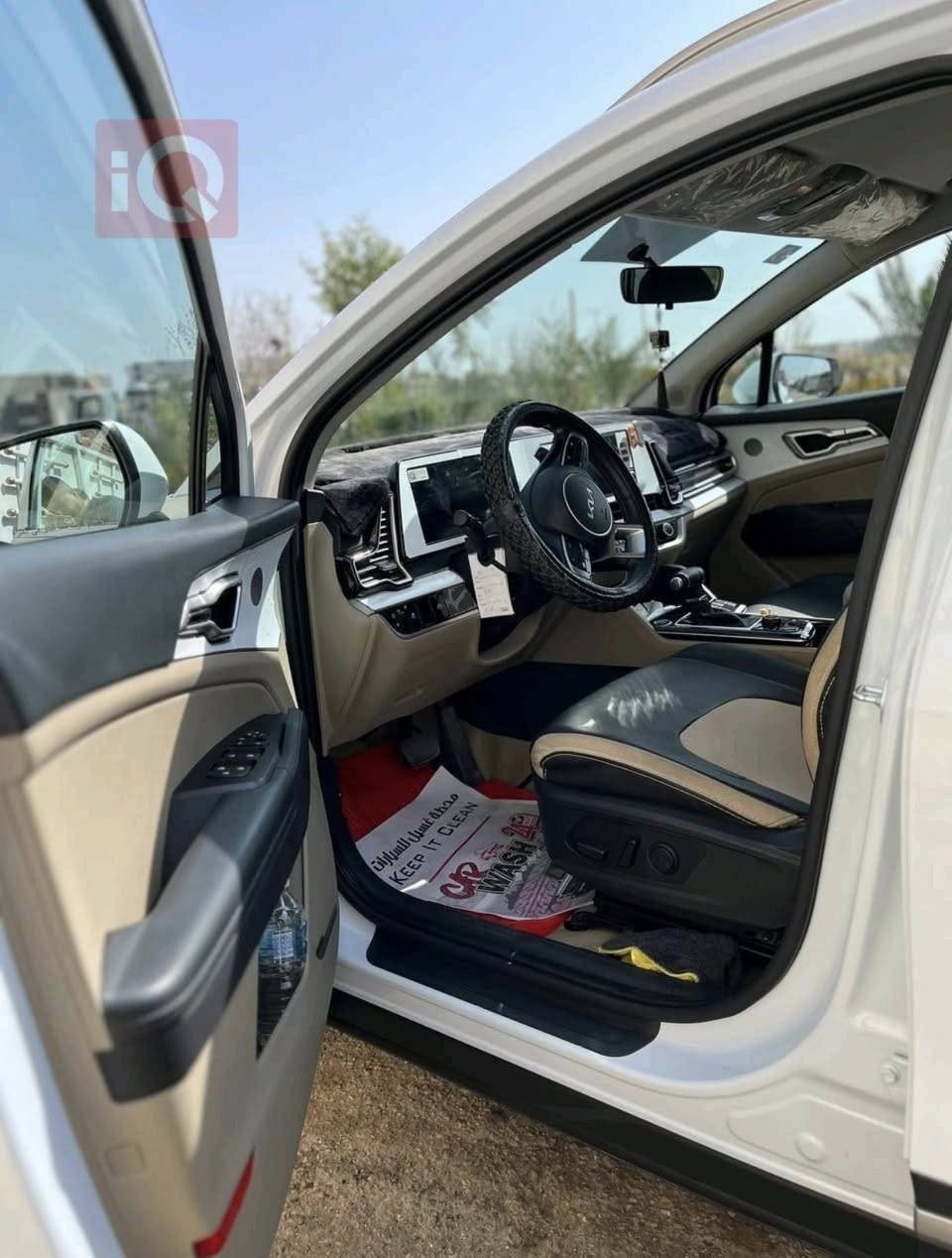 السلام عليكم
عندي كيا سبورتج 2024 ، ماشيه 16,600 كم، كلين تايتل.
السيارة باسمي ومسجلة رسمي، والحمدلله نظيفة جداً وشخط ما بيها. • ✨ سيارة استعمال شخصي ونظيف جدا

الحمدلله اسمي طلع للحج هاي السنة، لذلك نويت أبيعها 

📍 السكن: بغداد – المحمودية / حي السلام

للمهتمين والاستفسار عالخاص 📩.                           
    • 🔥 فرصة حقيقية
 • 🔥 ممشى قليل جداً
 • 🔥 سيارة ما تحتاج ولا دينار صرف
 • 🔥 جاهزة للاستخدام فورا المواصفات:  
✔️ كاميرا خلفية
✔️ بصمة + نظام المفتاح الذكي
✔️ شاشة
✔️ Apple CarPlay
✔️ 6 وسائد هوائية
✔️ AWD
✔️ ABS
✔️ مثبت سرعة
✔️ تحكم إلكتروني بالثبات
✔️ مراقبة النقطة العمياء
✔️ حساسات ضغط الإطارات
✔️ تدفئة مقاعد ومقود
✔️ مقاعد كهربائية
✔️ تحكم تلقائي بدرجة الحرارة
✔️ شاحن لاسلكي
✔️ تشغيل عن بعد
✔️ حساسات مطر
✔️ حساسات وقوف
✔️ كشافات ضباب
✔️ وضعيات قيادة
✔️ قفل أمان للأطفال
✔️ تبريد خلفي
وغيرها من المواصفات الكثيرة ✨

السيارة فرصة للي يريد نظافة وممشى قليل، وما تحتاج أي صرف.


**إذا كنت صاحب هذا الإعلان وتريد حذفه لأي سبب، رجاءا أرسل رسالة إلى الدعم الفني**