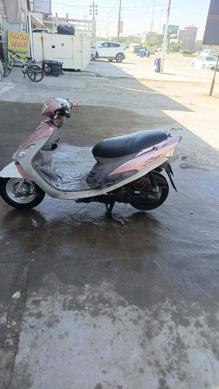 سلام عليكم دراجه ماكس منغولي 
 البيع درجه بعده بجيسه صاره 3اشهر من طالعه من الوكيا مكينه مكفوله كفاله عامه السعر خاص الرقم ***********
