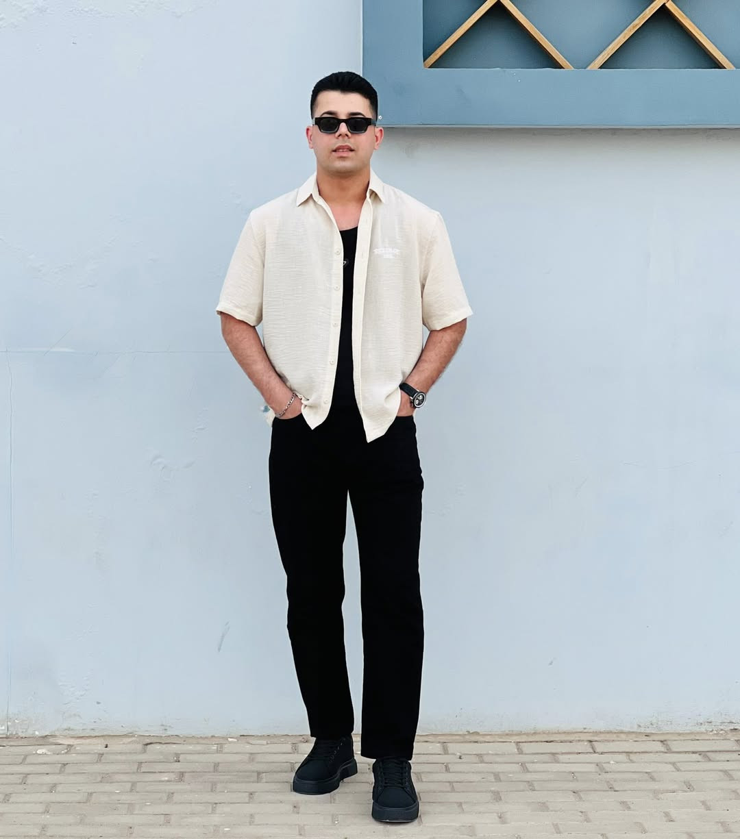 NewO2
قميص كات نص 

القياس 
S,M,l,xl,xxl
يمتاز ذات جودة عالية قابل على تجفيف السريع خامة و  قالب صحيح 

العنوان المحل / الصويرة شارع النجمة مجاور أسواق بيت صخي داخل الفرع أزياء O2
الاتصال على الرقم ***********
أو مراسلة الصفحة
