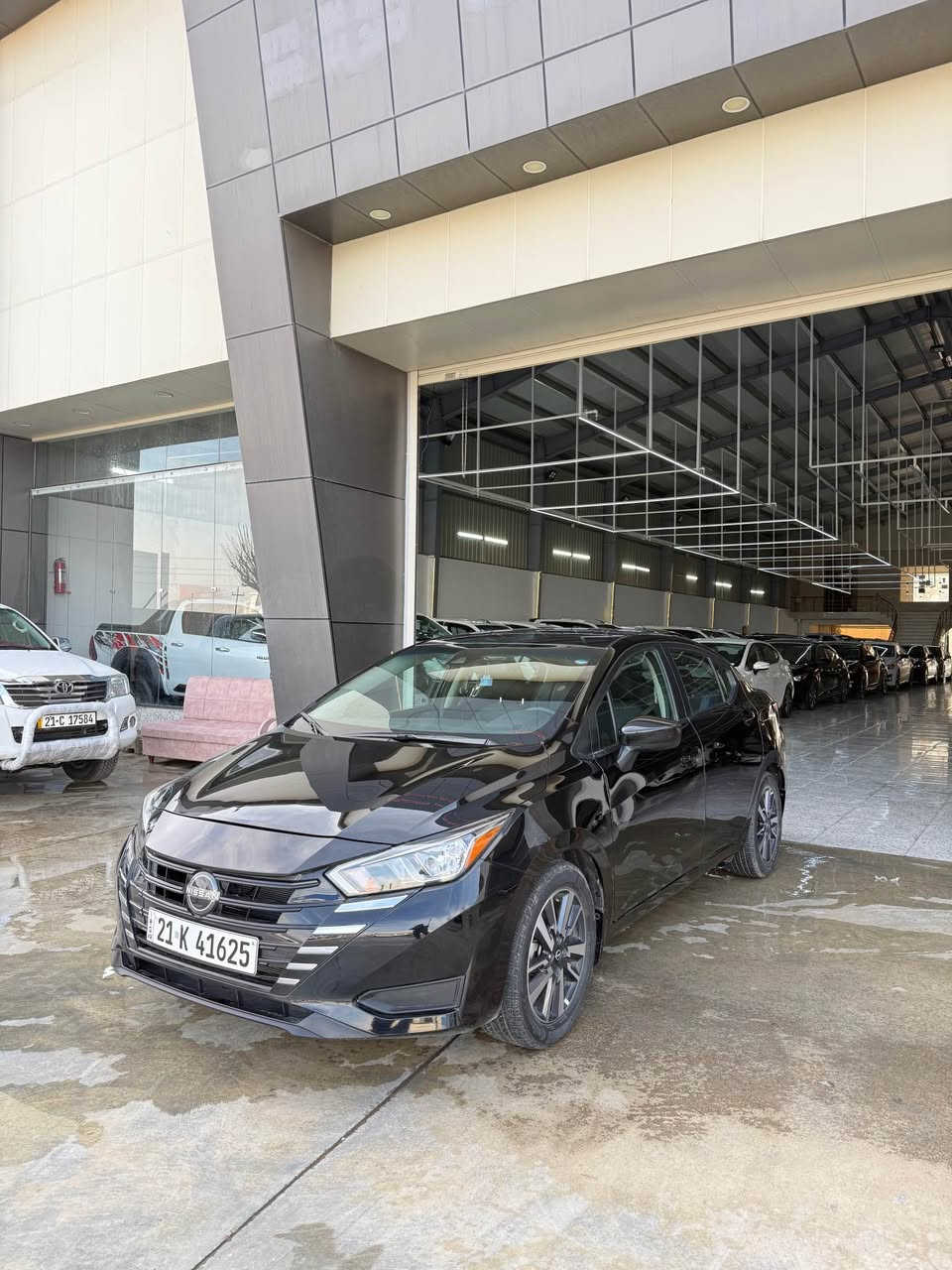 نیسان فێرسە مۆدیڵ 2024 موسەفات SV 
سیارەکە وەکوو بۆیاخ هەدووک چەمەلاخی پێشەوەی بۆیاخە 
پشتوو پێشی کەپسە 7 مایل ڕۆشتوە بێ شوختە تازە ڕەقەم کراوە بەناوی خۆمەوەیە گێڕوو مەکینەی بەشەرتە
‎ژم ***********  تیلگرام وەسئەپ 
نرخەکەی  128گەڵاوو مەجال رانية, السليمانية
