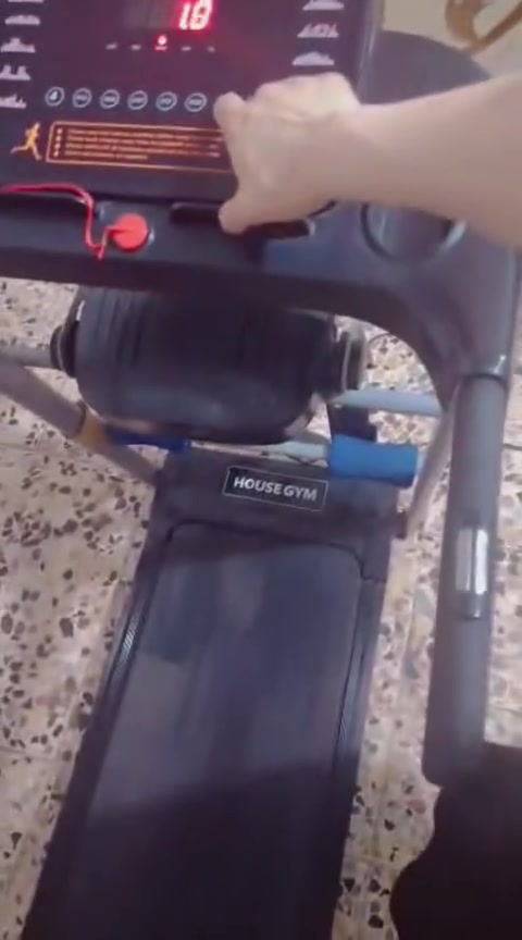 جهاز الجري السعر 350 وبي مجال العنوان بغداد الحريه الي يم الكاظميه بيع مستعجل


**إذا كنت صاحب هذا الإعلان وتريد حذفه لأي سبب، رجاءا أرسل رسالة إلى الدعم الفني**
