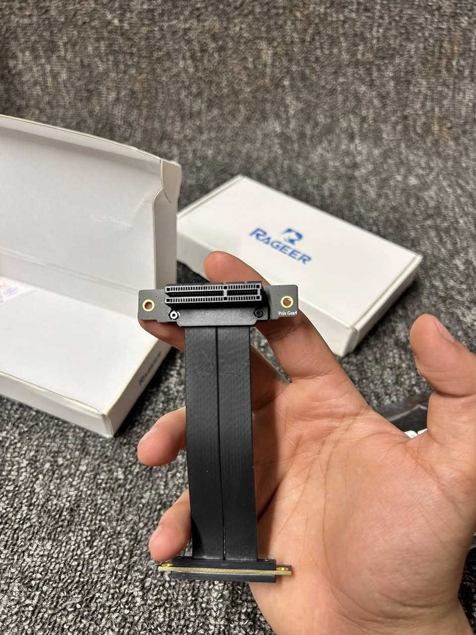 كيبل ريزر 10cm 
Pcle 4.0 
جديد غير مستخدم تفاصيل داخل الصور 
15 الف


**إذا كنت صاحب هذا الإعلان وتريد حذفه لأي سبب، رجاءا أرسل رسالة إلى الدعم الفني**