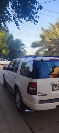 سيارة فورد اكسبلور 2008 للبيع سعر 89  سيارة متعرضة لحادث مكان بغداد دو...