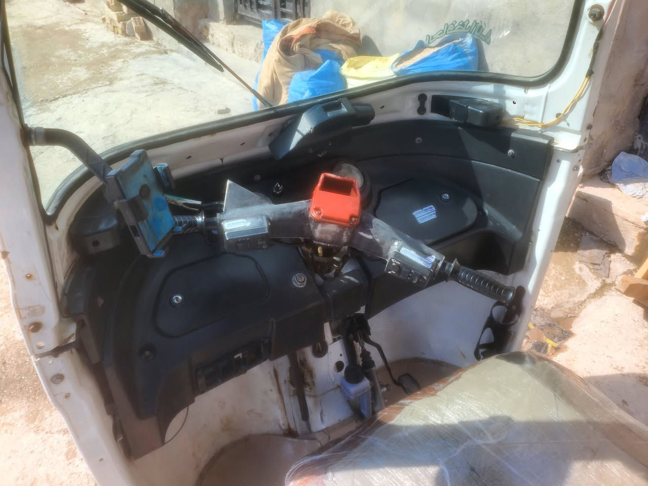 سلام عليكم تكتك20 شهر 12 مرقمه بأسمي تحويل ثاني يوم  تكتك حلوه ماتذب عليها ولا ربع گبل لشارع ما معمره ع البلادي مكاني بغداد جسر  ديالى جديد الگرغوليه /سعر 6/700 وبيها مجال للطيبين (رقمي) 
((***********))
