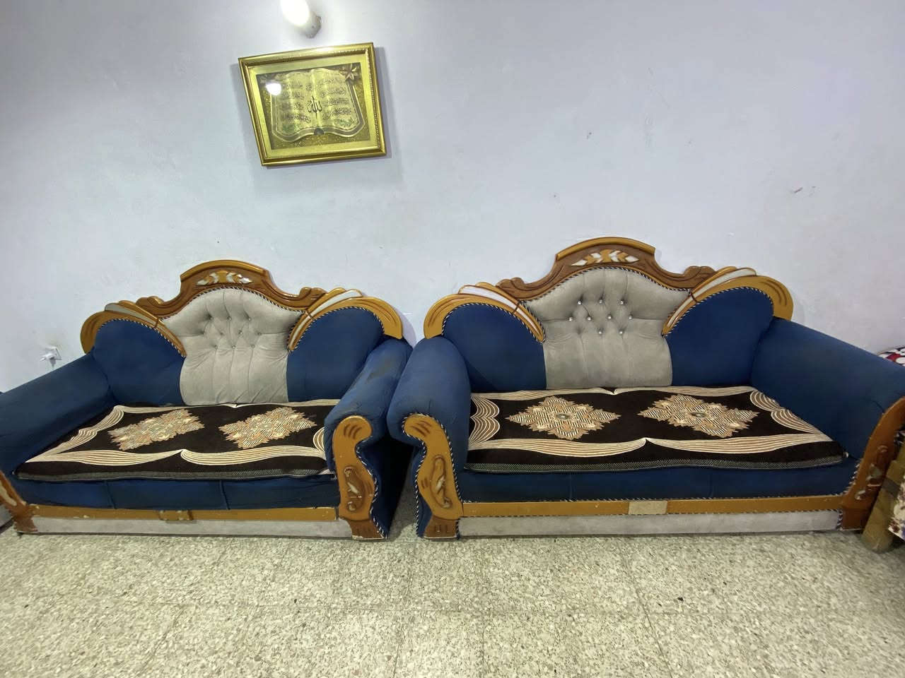 السلام عليكم تخم قنفات عشر مقاعد للبيع سعر 125وبي مجال المكان المعالف قرب مدرسه الفراهيدي


**إذا كنت صاحب هذا الإعلان وتريد حذفه لأي سبب، رجاءا أرسل رسالة إلى الدعم الفني**