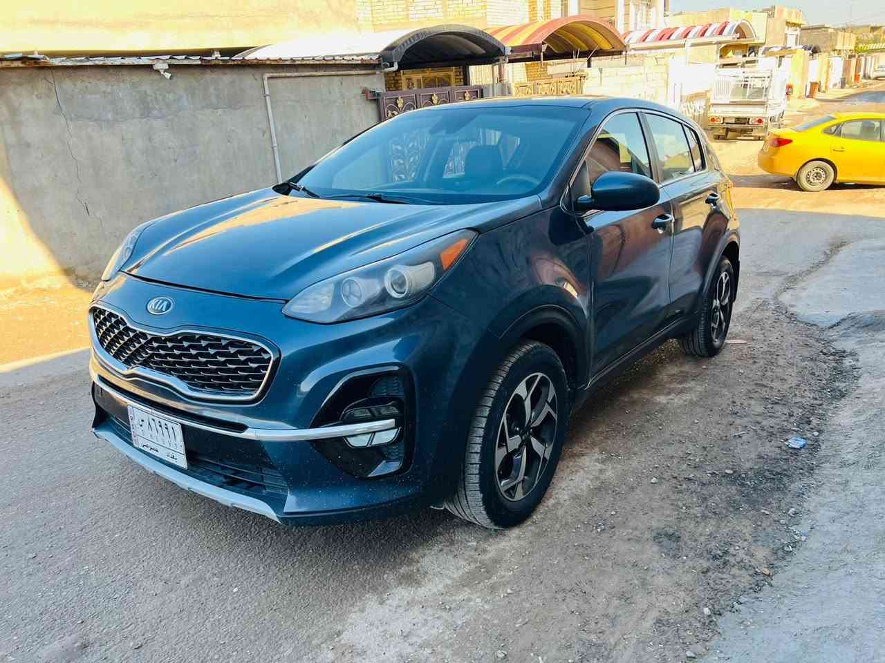 سـلام عـليـكم 
كيـا سـبـورتج   
 
————————————
مـوديـل :2021 
 
حادثه جاملغ  وبنيد بدون دواخل
شرط الفحص اي سونار يعجبك اخذه
 ———————————
محـرك : 2400 
كـير : ATM المرغوب 6 ما مفتوحات على وضع الشركة بدون تبخير او تنقيص
المـوصفـات 
.نظـام ايكو 
.مـانع انزلاق 
.لايت زينون 
.تخم تاير 
.درايف مود 
.فول تحكم استيرن جهتين 
.ثلاث انظمة للقيادة 
.كشنات جلد
.مضخم صوت الاصلي
─── ⋆⋅☆⋅⋆ ──- 

جاهزة تبريد ثلج صدر امامي خلفي جديد غرامات مصفرة تحويل مباشر خير من الله السيارة وبلعافية على الياخذها سبيرها منازل  جاهزة من كل النواحي الشراي يتصل الـسـعـر :  ⌝ 162$ ⌞ وبيها مجال مكاني بغداد رقمها بغداد مشروع وطني بسمي سنوية لل29
 ***********
