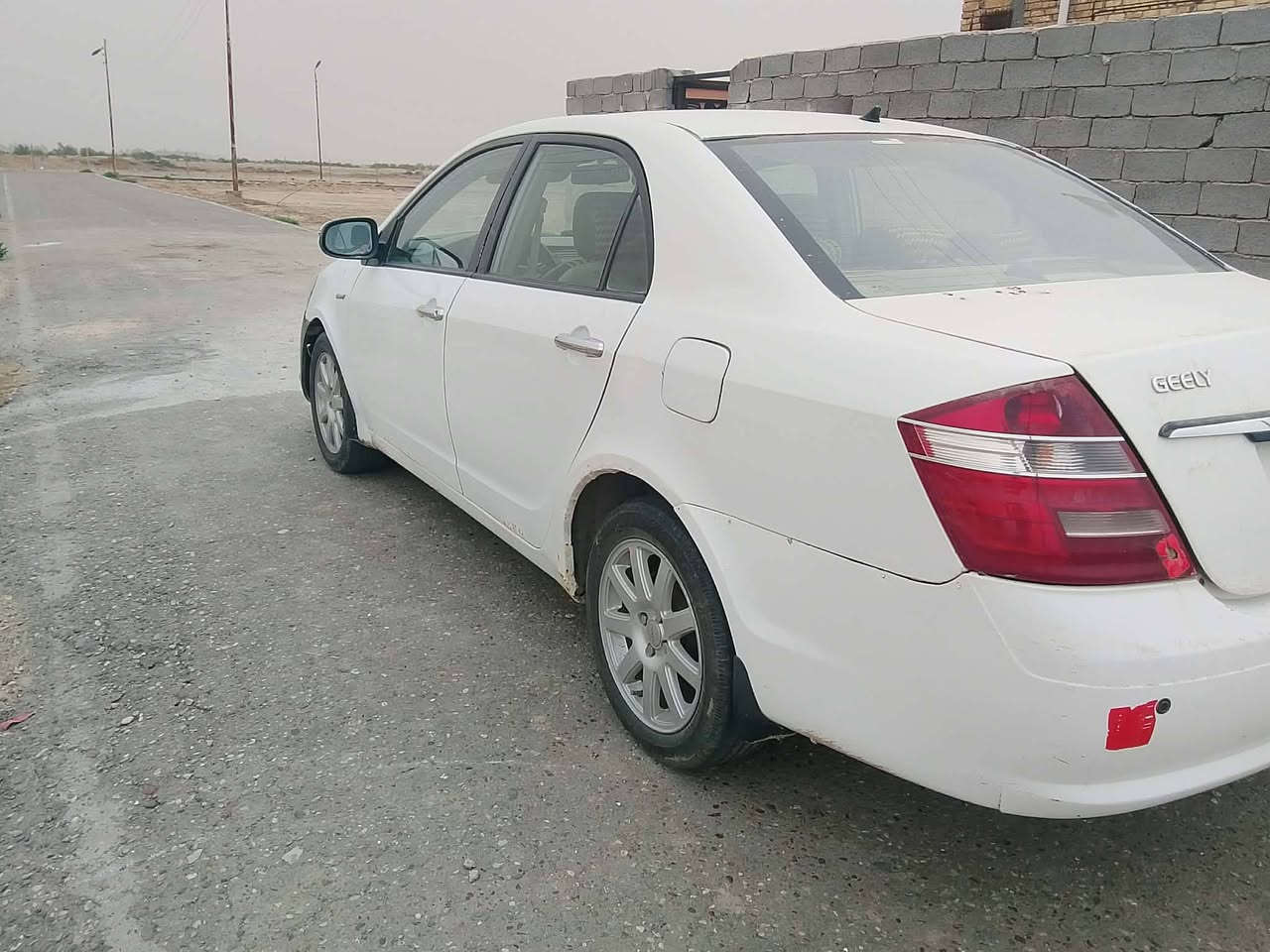 السلام عليكم جيلي موبل كفالة عامه من الضربه بيها فقط خياسات قليلات تخم تاير رقم واسط سنوية جديده السعر 48وبيها مجال الاستفسار ***********
