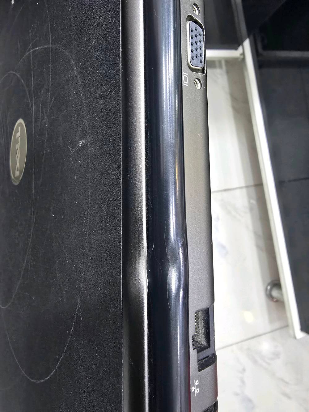 لابتوب ديل Dell Precision M4800 مواصفات كدامك 
معالج Intel Core i7-4800MQ بسرعة 2.70 جيجاهرتز.
الذاكرة (RAM): 8.00 جيجابايت
هارد HHD 512 
نظام التشغيل Windows 11 Pro
بطاريه تعبانه بل استخدام تمشي ربع ساعة و اذا بس شغال ساعه 
اريد مراوس او بيع