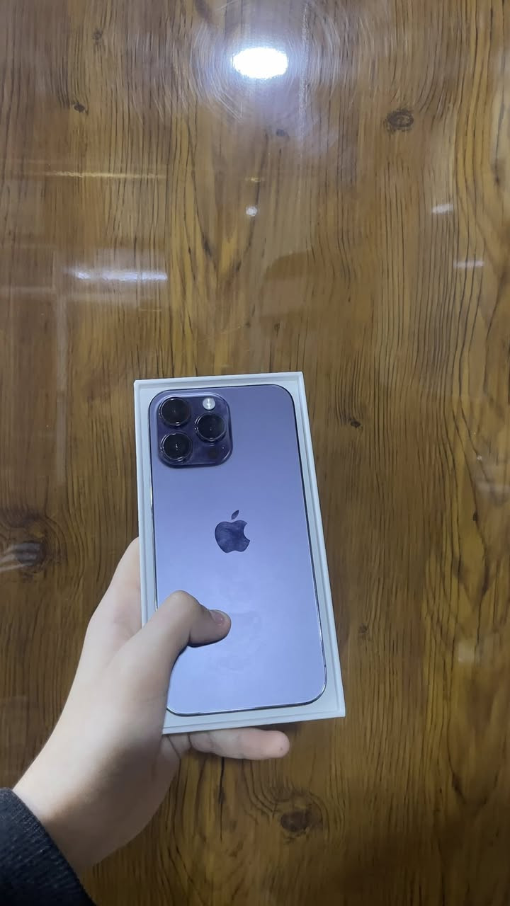 ايفون 14 برو ماكس 🔥
ذاكرة 256GB

بطاريه 87 شرط قطارة مامصعد⛄️ 

دبل سيم💥

جهاز نورمال ميعبر هوى نظييف كارتون وياه بس🔥

سعره 850 الف  

عنوان موصل حي النور قرب كلاسيكو 

*********** او خاص
