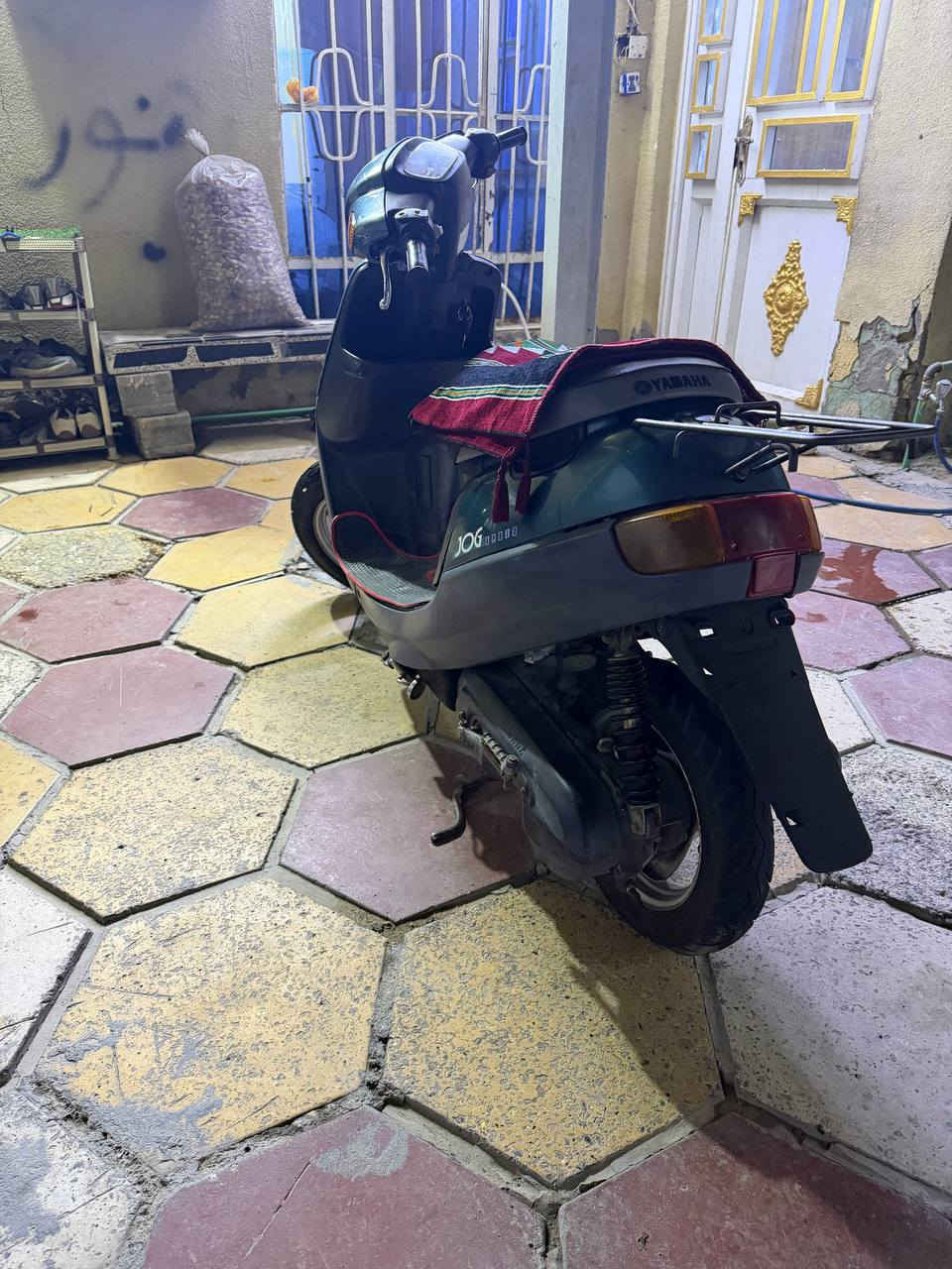 السلام عليكم دراجة بطة للبيع نضيفة مديل 94 كاملة من كلشي ما مفتوحة السعر 600 وبيهة مجال مكاني كربلاء الحر رقمي ***********
