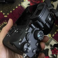 كاميرا سوني a7iii مضافه 100٪  شتر 12 الف  كل ملحقات الشركة موجوده  الس...