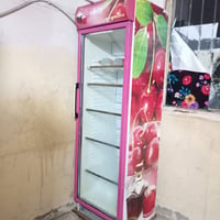 ثلاجة • مستعملة • نظيفة