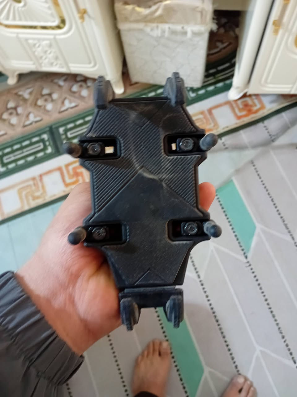 صندوك  وخوذه  وسماعه مال خوذه  وستاند  موبايل  كلهن  جدد  سعرهن  85 قفلهن  ***********
