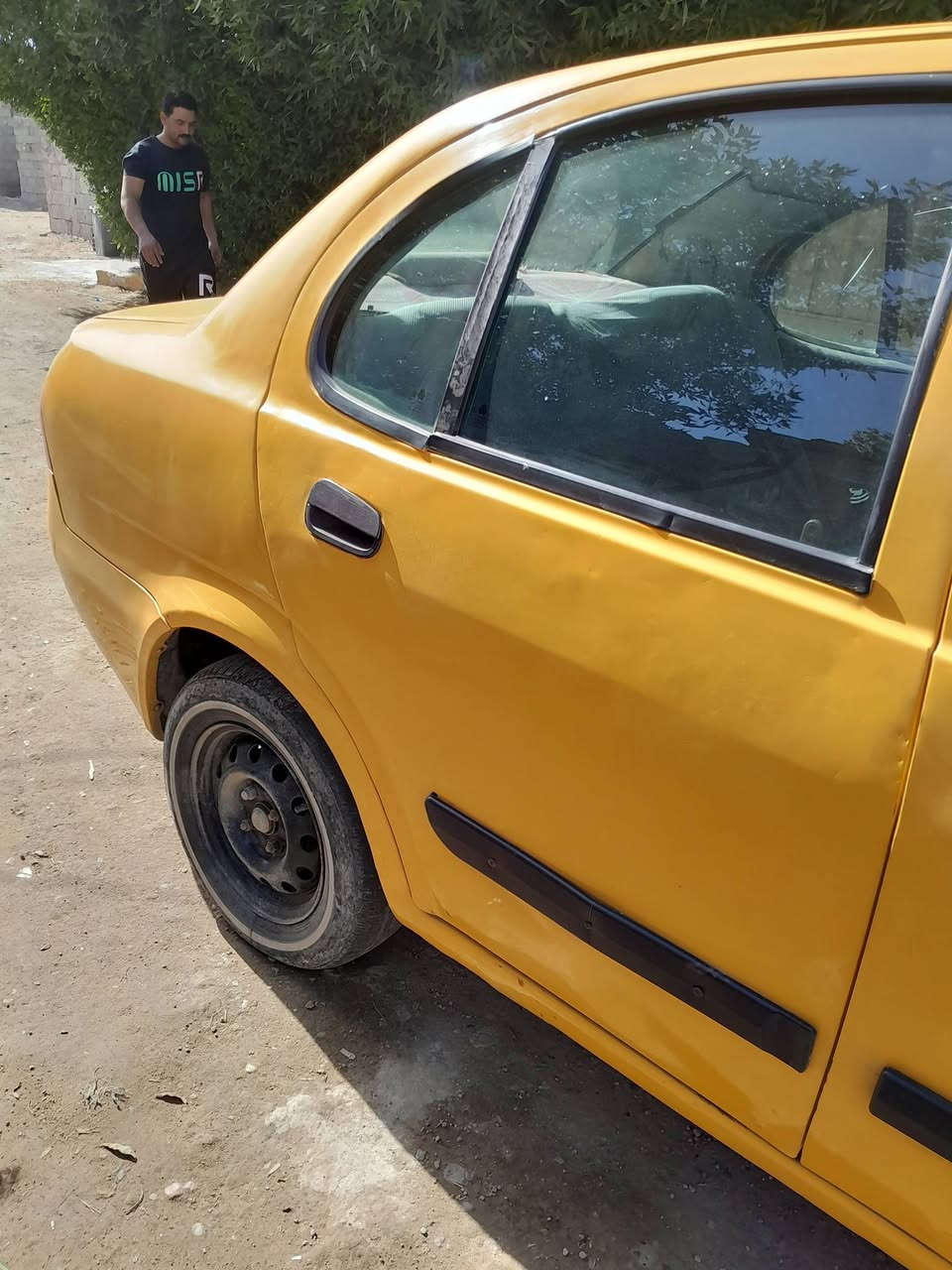 سلام عليكم طيبه للبيع موديل ١٥ جاهزه من كلشي هيه وغرامه  تخم تاير جديدبلكات ونزلات وفيت بم جداد سلف جديد سياره حلوه وجاهزه سعر ٣١ وبيه مجال مكاني دوره ابو دشير *********** ترهم مراوس
