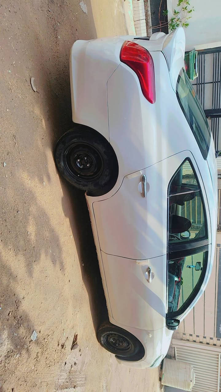 صني هندي ١٩
بيهه ٣ قطع صبغ حادثهه جاملغ خلفي جيهه لعبري كير مكينه تبريد جيد 
صدر نص عمر 
تايرات نضيفه 
سياره ماشيه جوه ال١٦٠ 
سعر٩٩ بي مجال بسيط
مكانه دوره 
***********
