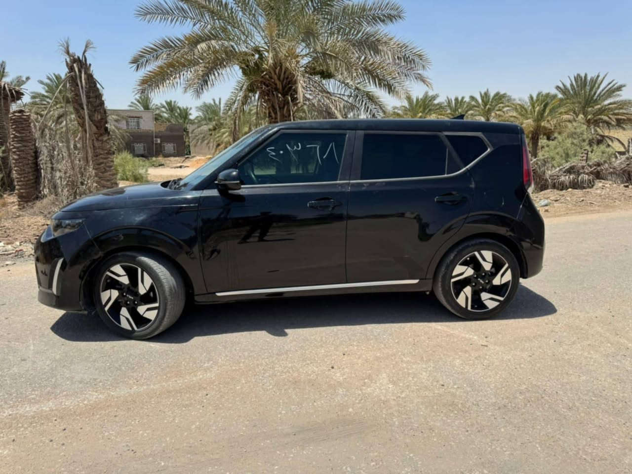 السلام عليكم
للبيع
كيا صول موديل 2023
صور الحادث مرفقه بالمنشور
بدون ارقام
فول مواصفات جي تي لاين
نقاط عمياء-رادارات-بصمه-شاشه-تشغيل عن بعد
يعني 1/1
للاستفسار الاتصال على الرقم ***********
مكان السياره بابل الحمزه الغربي
