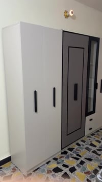 غرفة نوم جديده مستعمله ٤ ايام فقط السعر خاص 07768439336