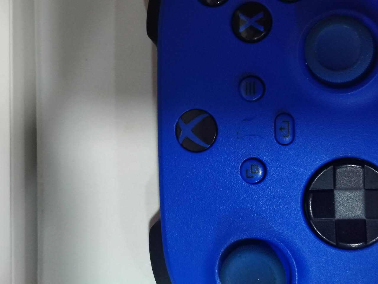 جوستك xbox مستخدمه شغالة 100% لون مميز ضرر بالكفر بالصورة


**إذا كنت صاحب هذا الإعلان وتريد حذفه لأي سبب، رجاءا أرسل رسالة إلى الدعم الفني**