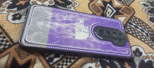 سلام عليكم ردمي نوت 8برو البيع 60الف مدل بس حساس ***********
