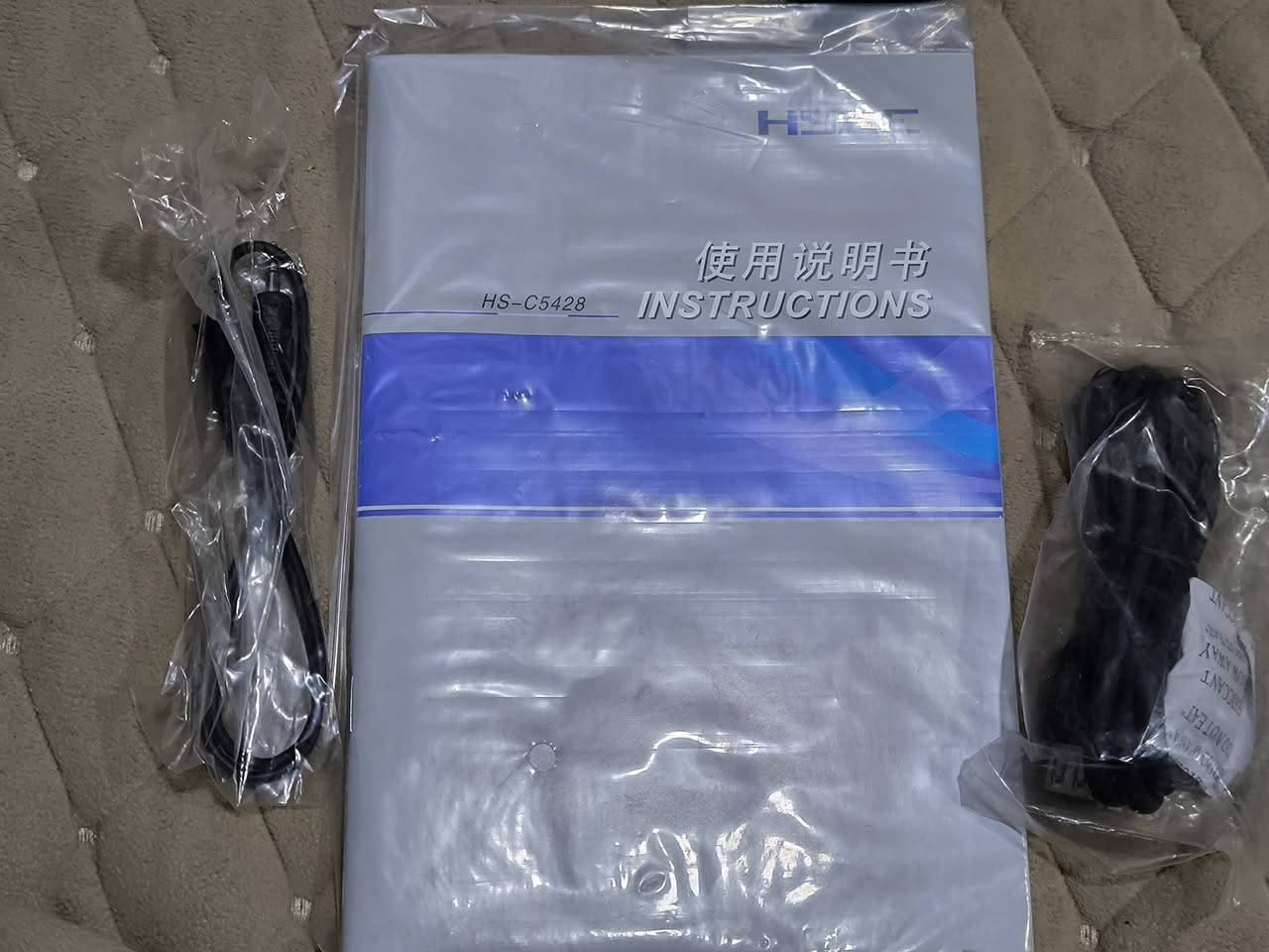 السلام عليكم 
مسجل فوتون جديد غير مستعمل وعلفحص 
مكان بابل حله ورديه خارج سيف سعد
***********
