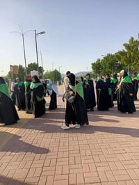 عمرة بري 750  الف فقط شامل جميع الخدمات  ️الارشاد الديني على المذهبين🔸...