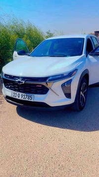 للبيع او مراوس ب ٧ راكب تراكس ٢٠٢٤ بدون صبغ فقط بارد بالبنيد بأسمي الس...