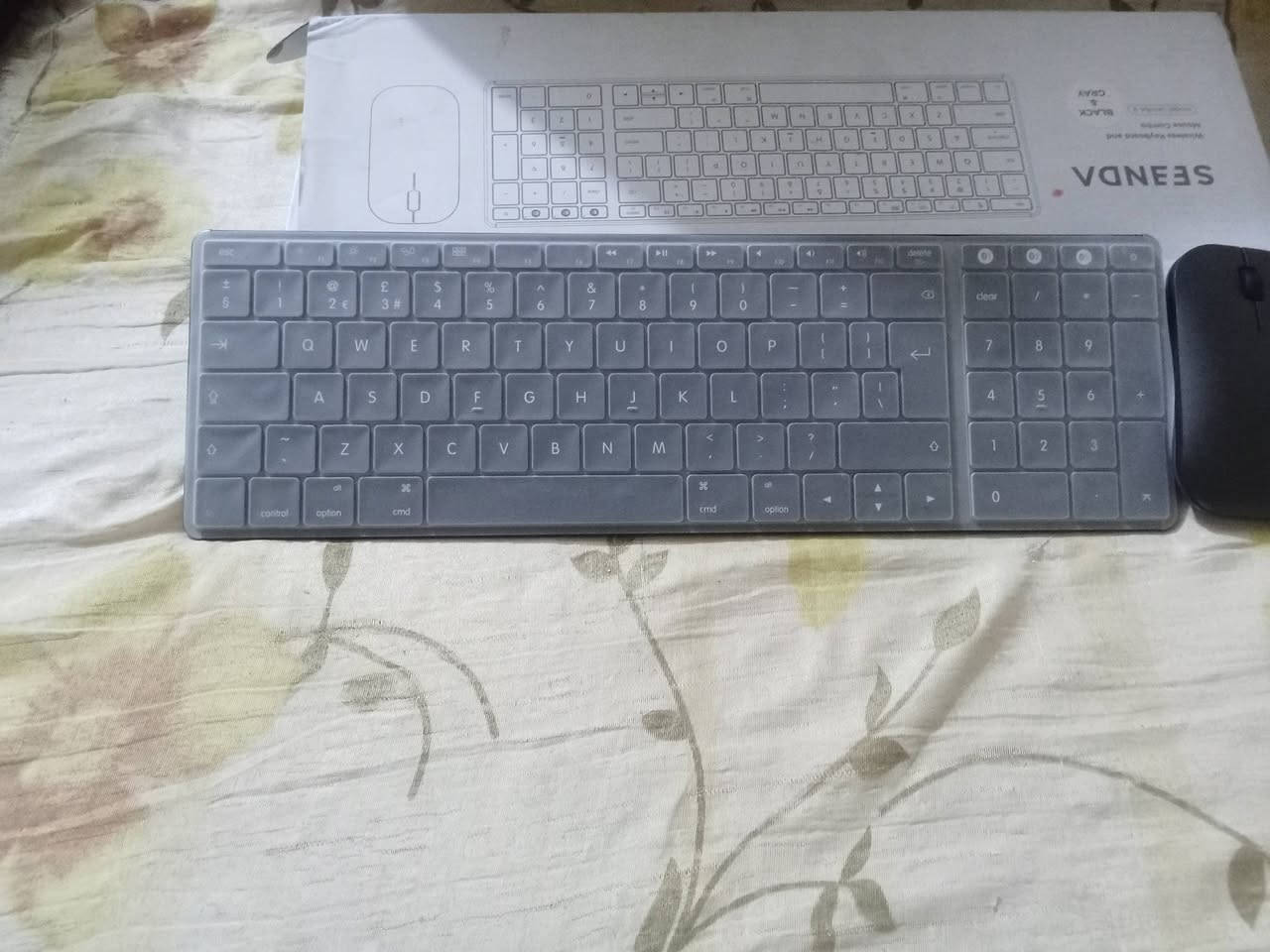 موس وكيبورد بلوتوث عله موبايل سعر20الاف  بي مجال جديدات مكاني بغداد الجديده نظيف أو شغال


**إذا كنت صاحب هذا الإعلان وتريد حذفه لأي سبب، رجاءا أرسل رسالة إلى الدعم الفني**