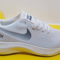 نايك زووم اكس • مقاس ٤٥ • قاعدة طبية