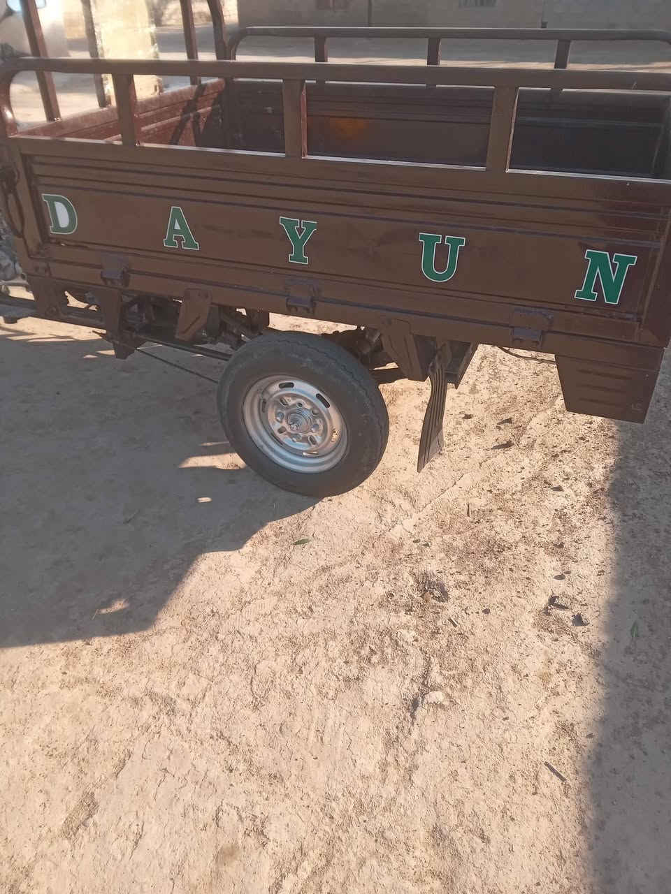 ستوته موديل ٢٠١٥ كامله اي نقص مابيه العنوان عزيزيه السعر ١١٠٠ مليون بيه مجال قليل خاص ماكو رحمه والديكم أوراق كا مله ***********
