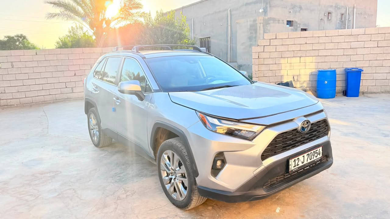 راف فور موديل 2025 XLe  فول مواصفات
رقم شهداء نينوى 
الضرر بونيد وشويه من الجاملغ 
ماشيه ٢٦ 
الهاتف  ***********
