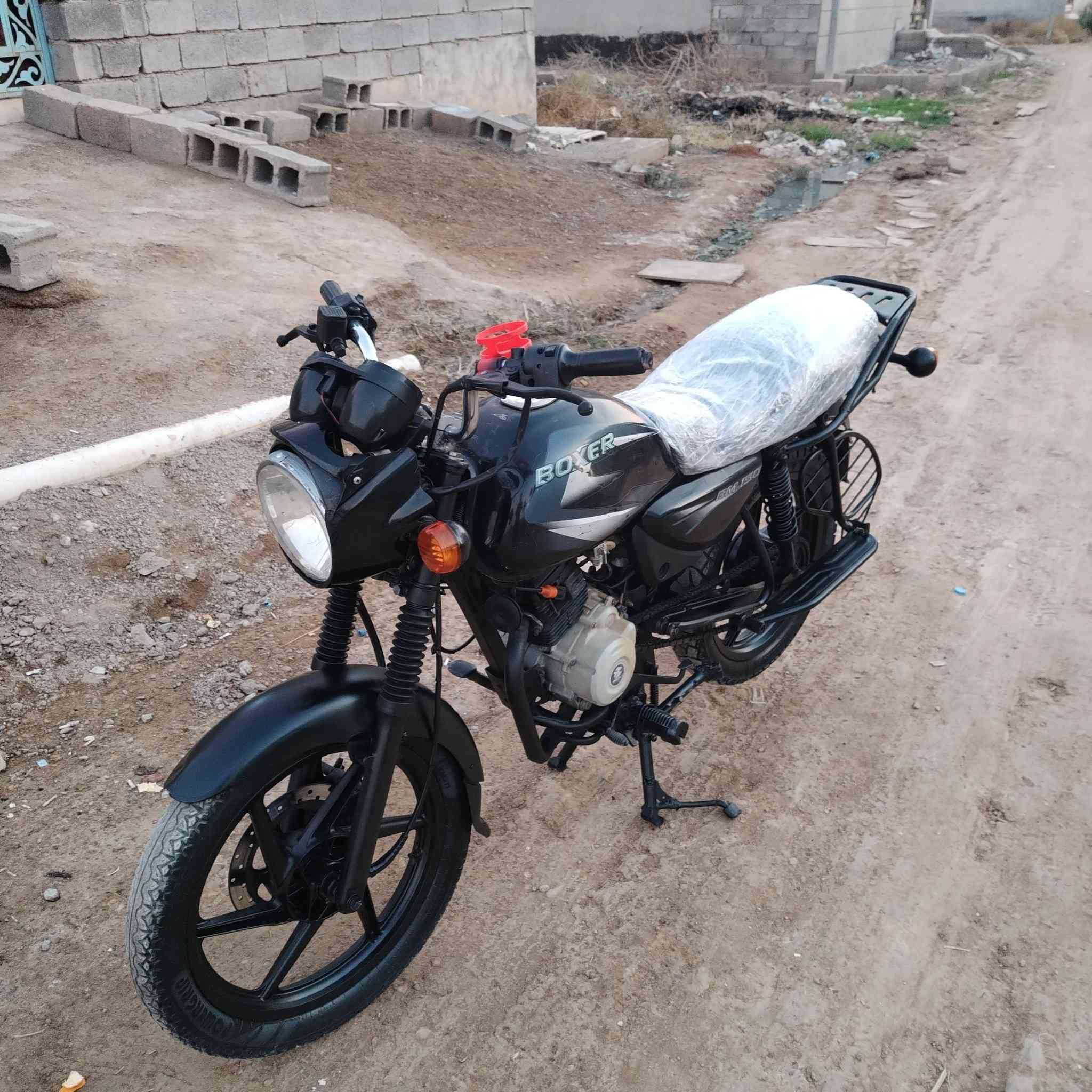 سلام عليكم دراجه بوكسر حلو الاستفسار ***********

