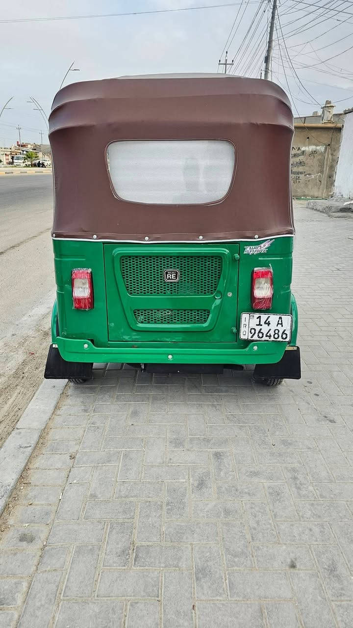 تكتك باجاج 21 تكتك حلوه جاهزه من كلشي كبل لشارع ومجفته تجفيت شركه تكتك نضيفه تخم تاير جديدما عوزهه شي 7500وبيهه مجال لطيبين تحويل ثاني يوم مكاني بصره حيانيه***********
