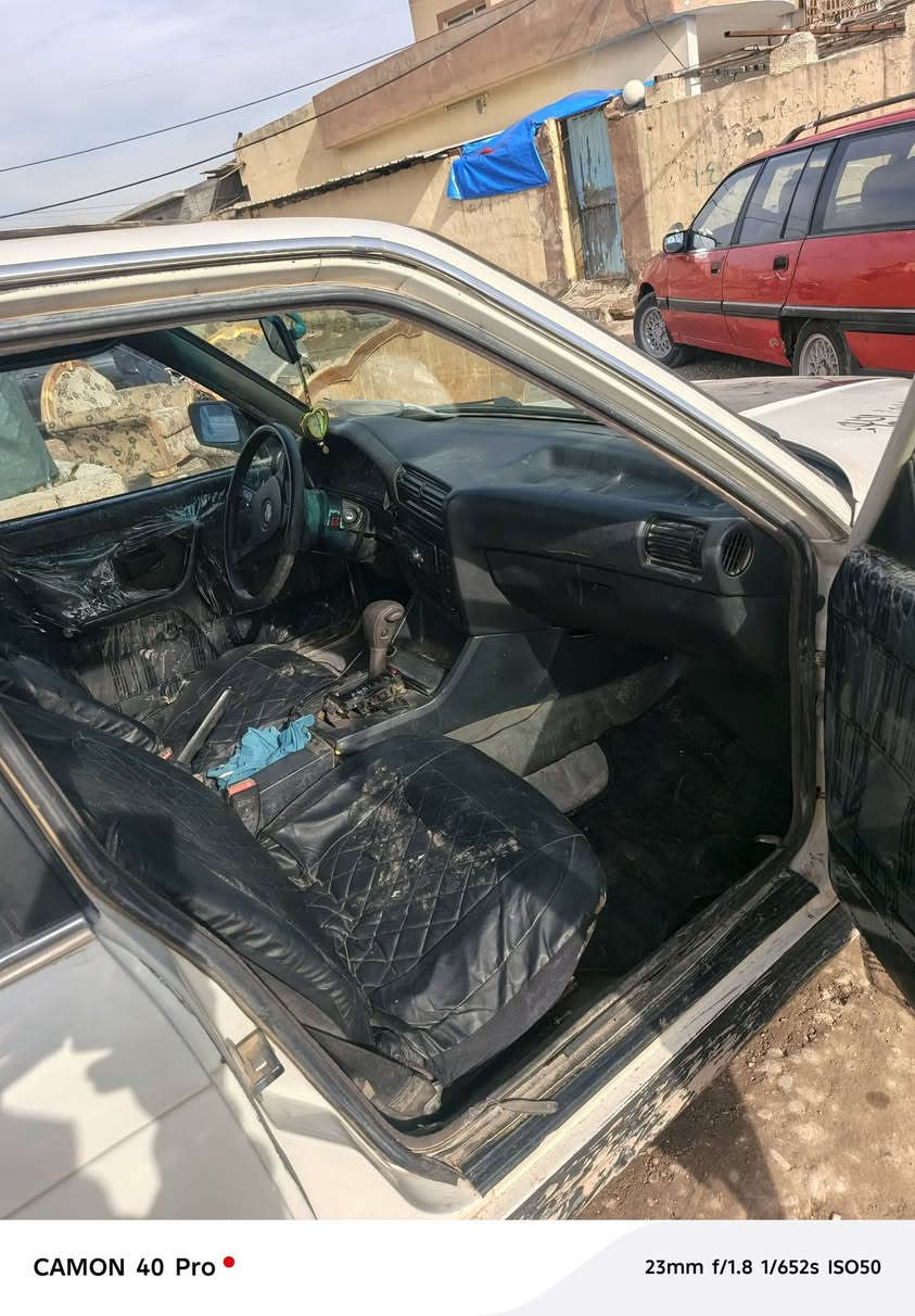 سلام علیک بیێم زە عرا مۆدێل 1987 سە یارە کە مکینە بە تە ی 2400لە سە رە گێر ئۆتاماتیکە سە یارە توندە هە موو گیانی بەشەرت گێری مە زبووتە تە نیا دە نگێک لە مکینە ی هە یە چاکی کە و کێشە ی نابی *********** واتساپ
