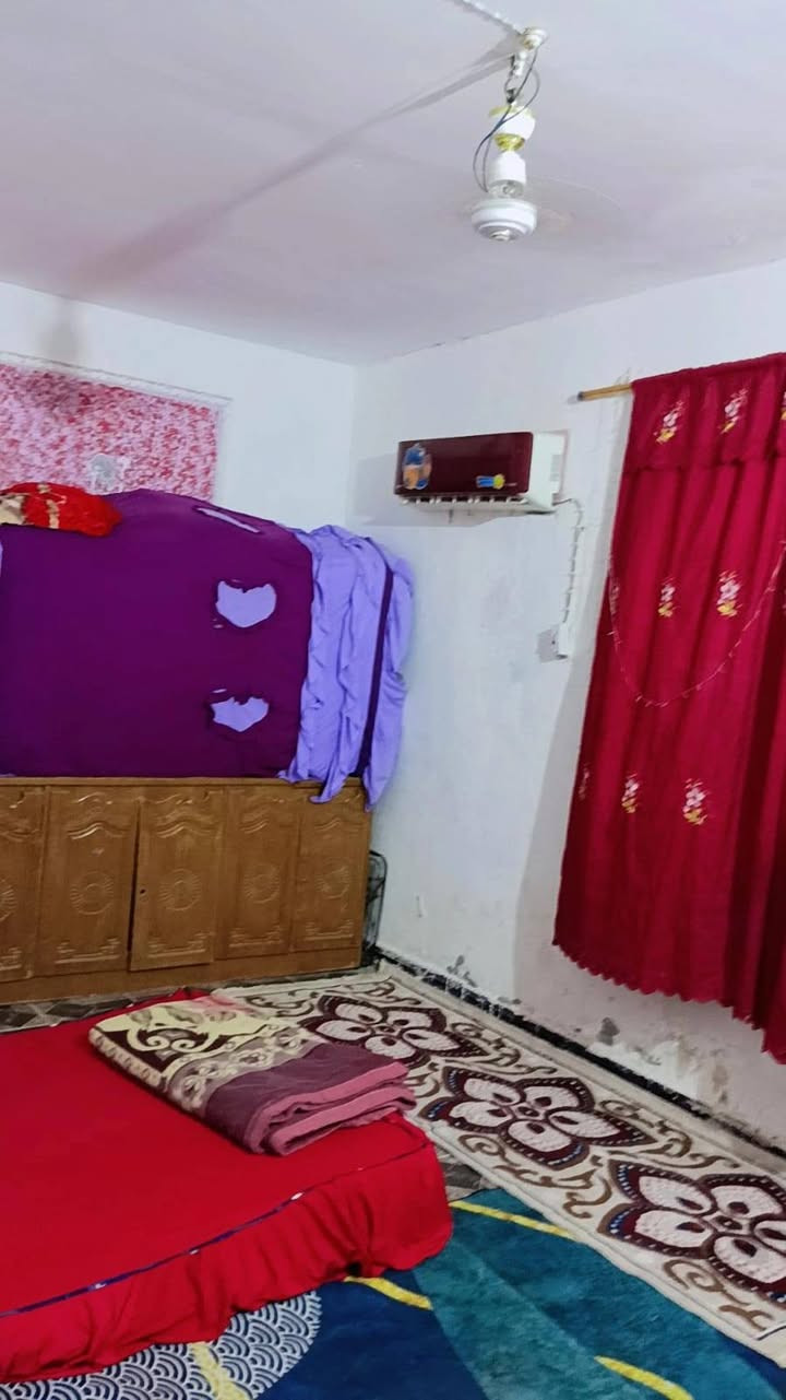 بيت للبيع زراعي مقبيل البراز من جهت الشفيج مساحه 360 سعر 27 للستفسار تصال ع رقم ***********
