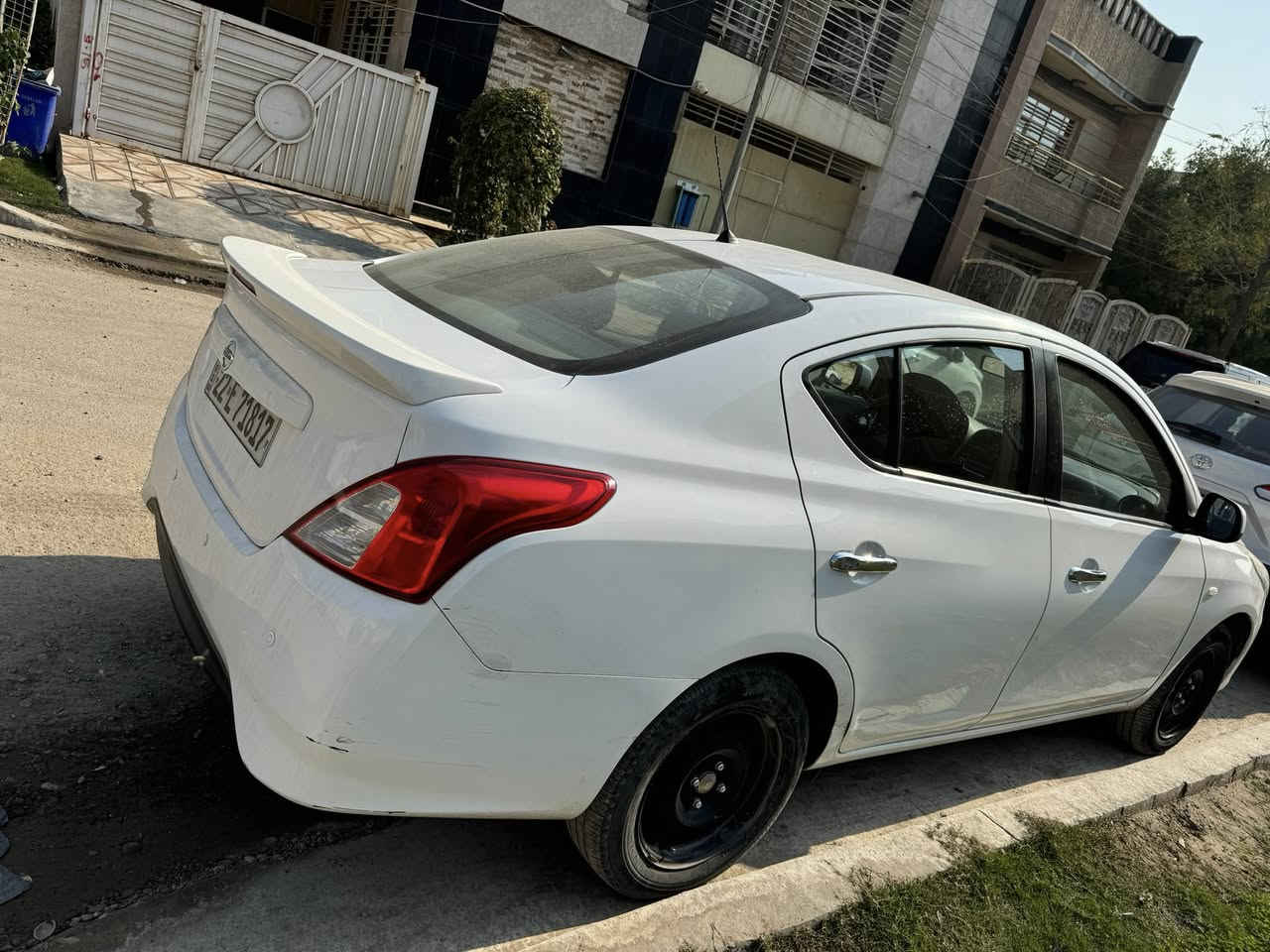 للبيع سني هندي
موديل 2021
ماشيه111
السعر 112 وبيها مجال
للاتصال 
***********
