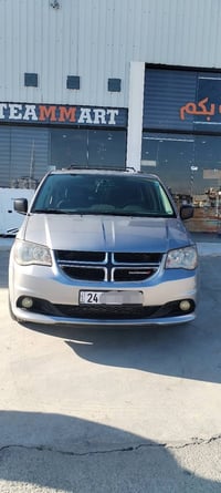 دوج كرفان موديل 2017 لون سلفر المرغوب محرك 3600 وضع شركه كير قبل ٨ ايا...