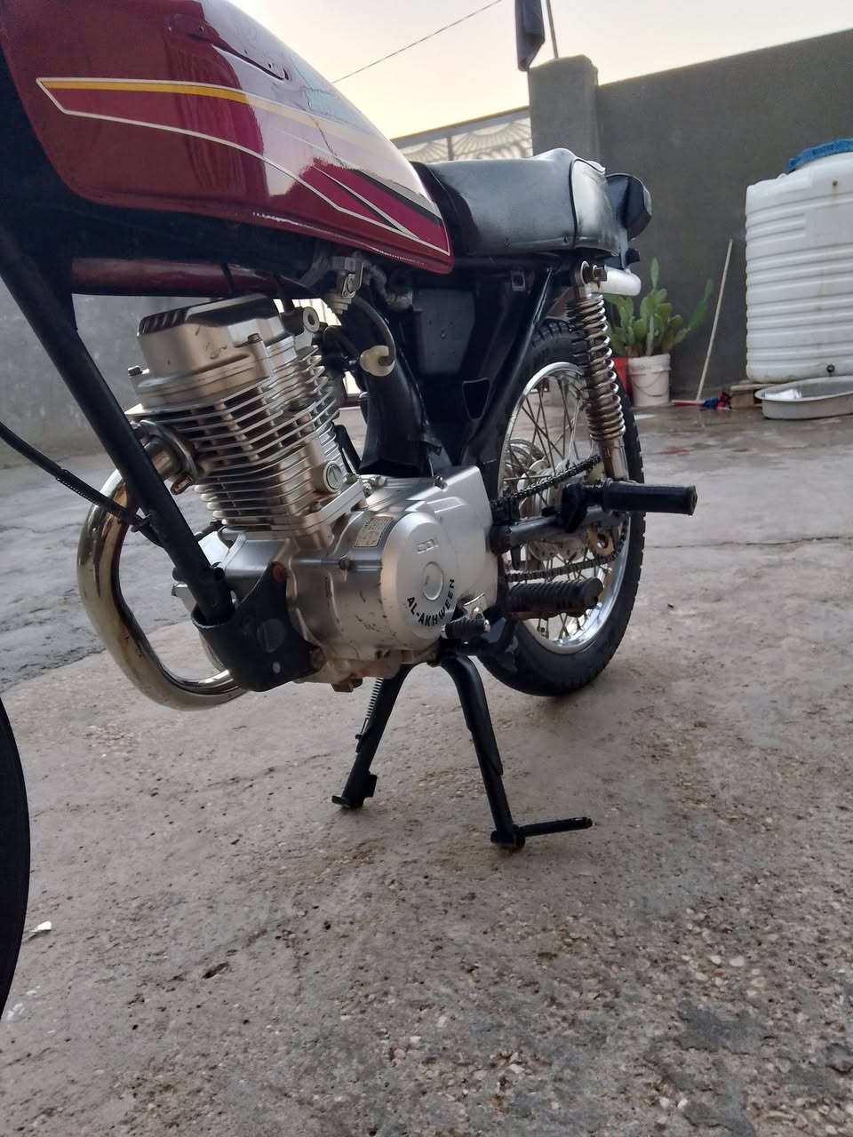 دراجه اربعه للبيع سعر 600وبيه مجال رقمي***********
