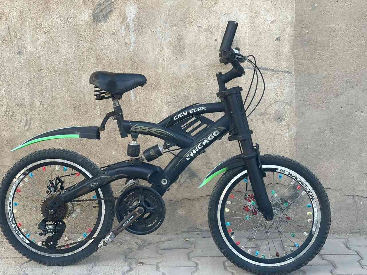 بايسكل جبلي البيع السعر 60 وبي مجال قليل الاتصال ***********
