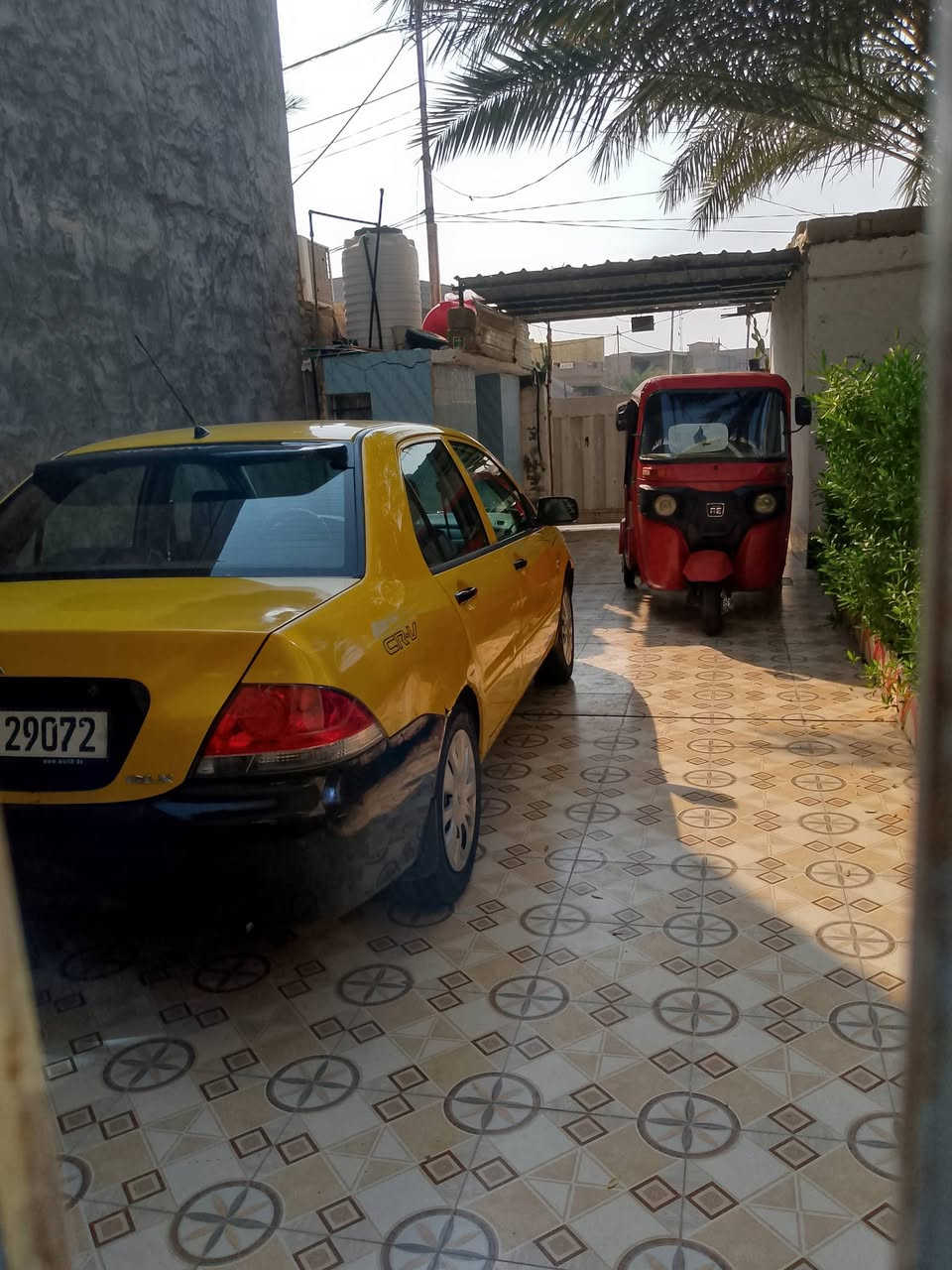 السلام عليكم للبيع لانسر موديل 10سياره مكفوله كير محرك. تبريد تدفه سنويه 30 رقم ديالى انكليزي سعر 75وبيه مجال سياره بدون ظرر مكاني بلدروز ***********
