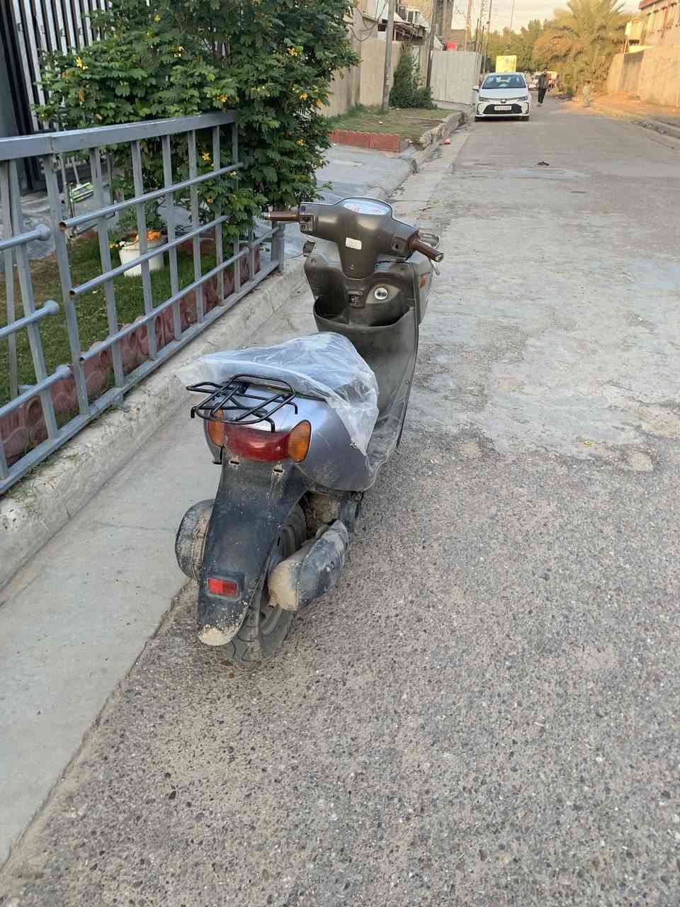 السلام عليكم خواتي هاي الدراجه للبيع ساسوكي السعر 150 وبيها مجال حگ الجيه واني خادم الرقم *********** بي واتساب
