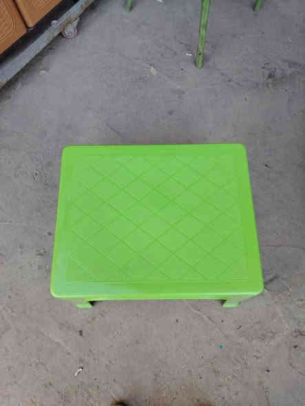 سلام عليكم يوجد كراسي طبلات بأسعار مناسبة كله جديد لكافه لمحافضات شركة لناصر شركه لضلال شركة لشيخي *********** ابو العز
